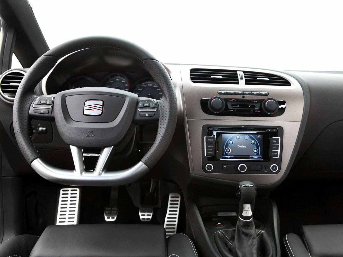SEAT Leon Cupra II Рестайлинг, 2011, фото 2