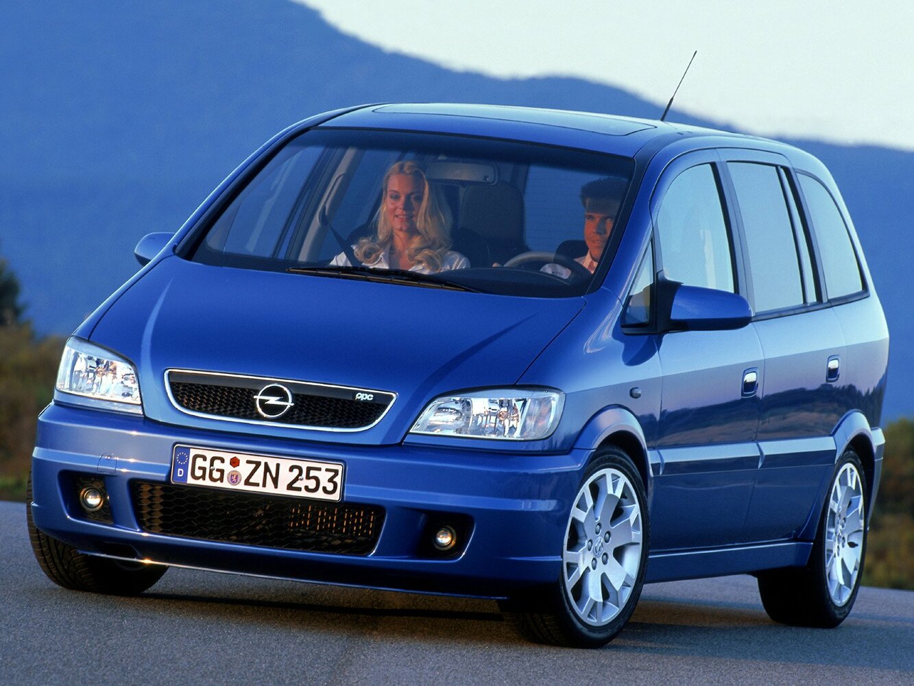 Opel Zafira OPC A, 2002, фото 7