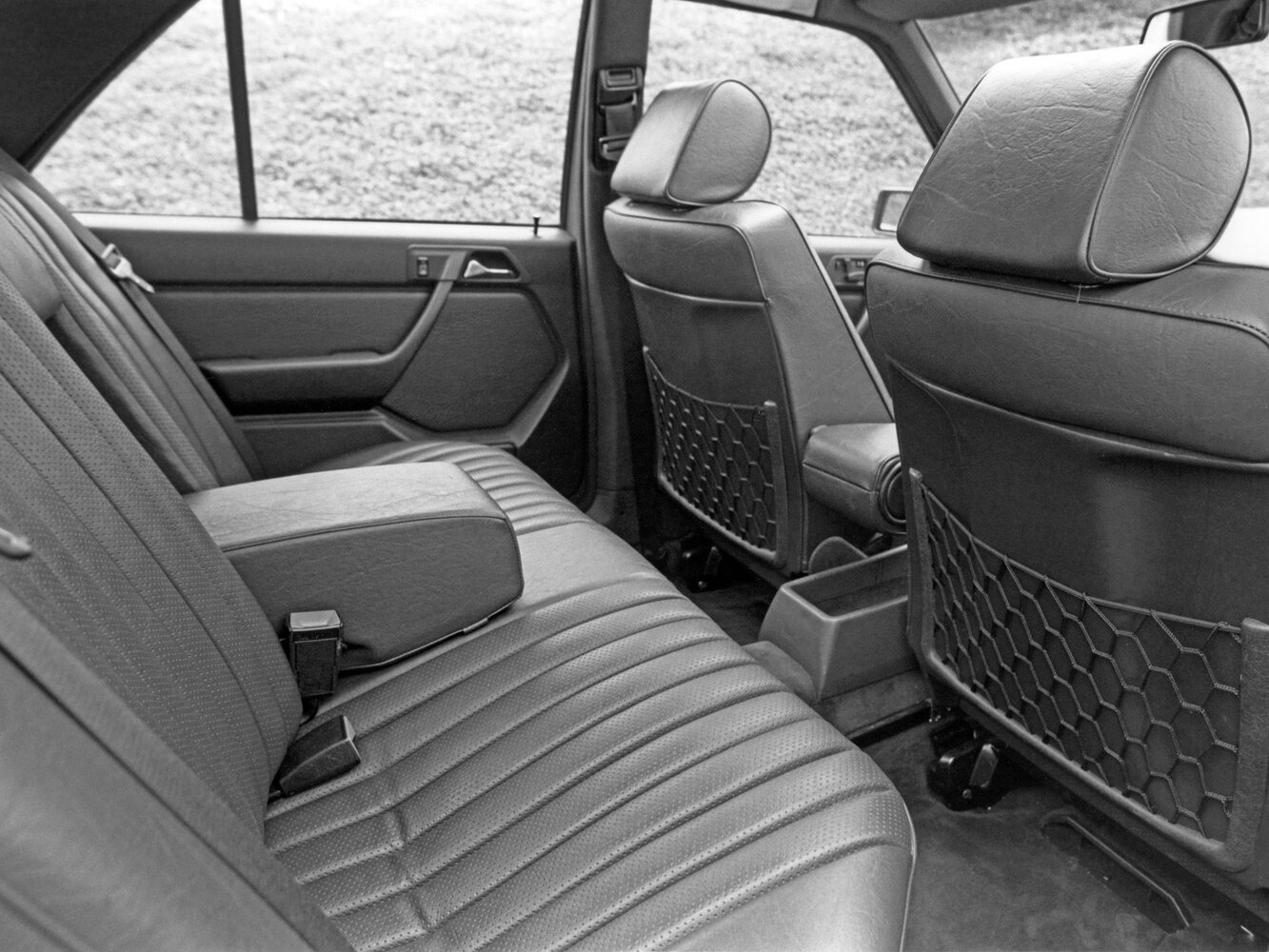 Mercedes-Benz W124, 1991, фото 5