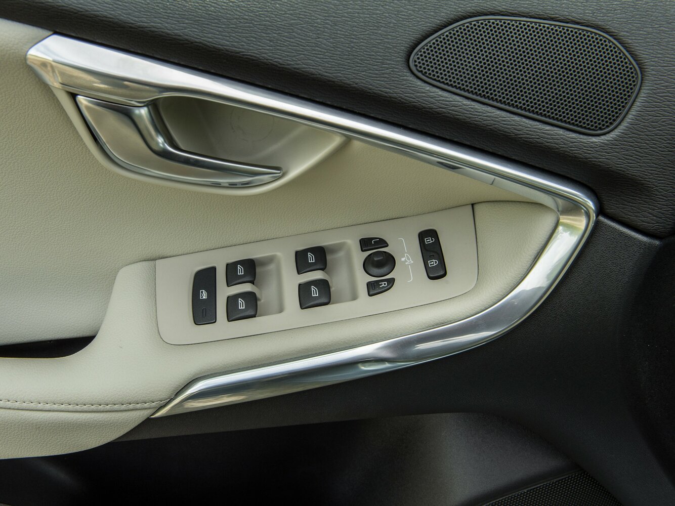 Volvo V40 II, 2015, фото 14