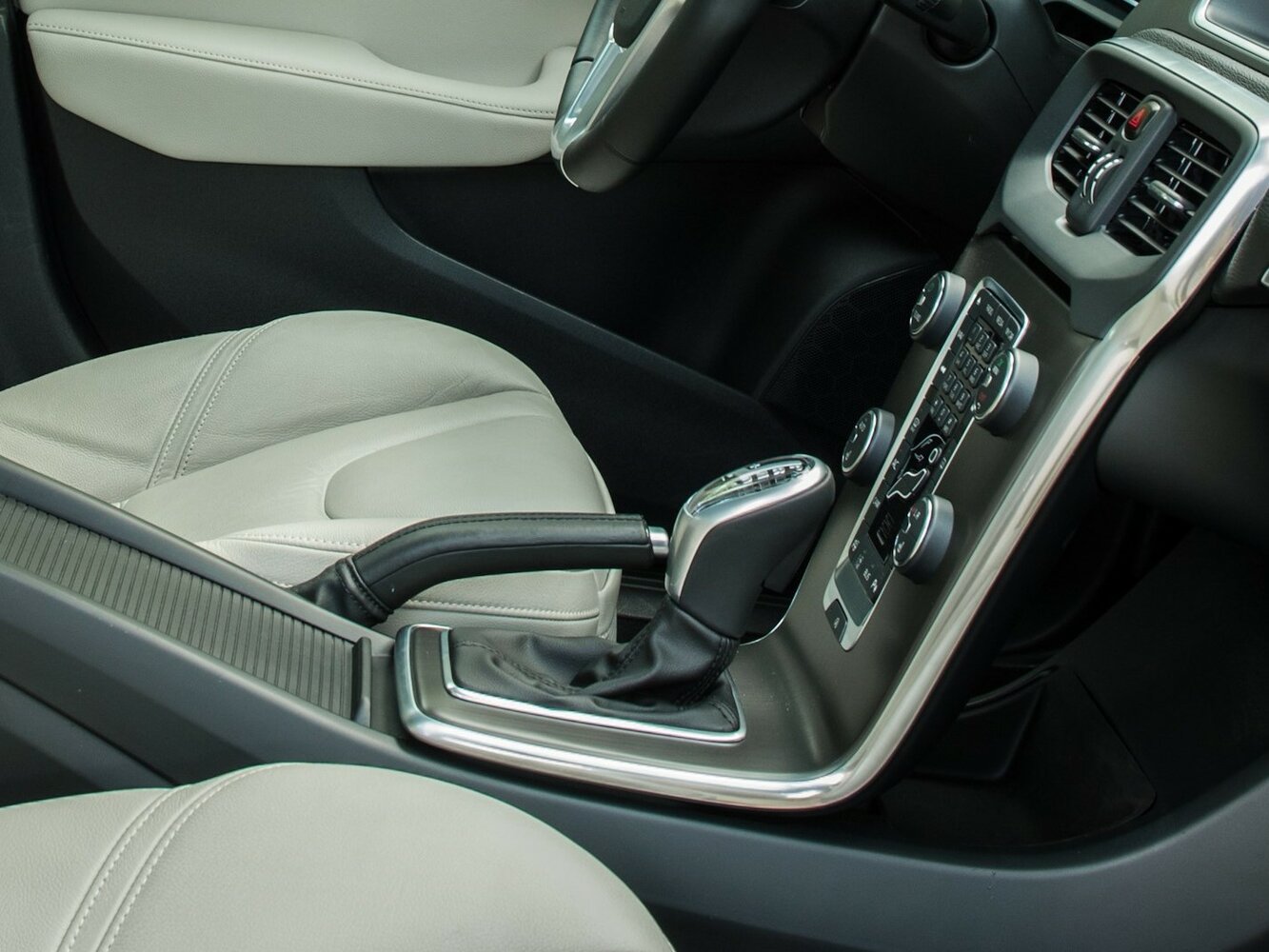 Volvo V40 II, 2015, фото 11