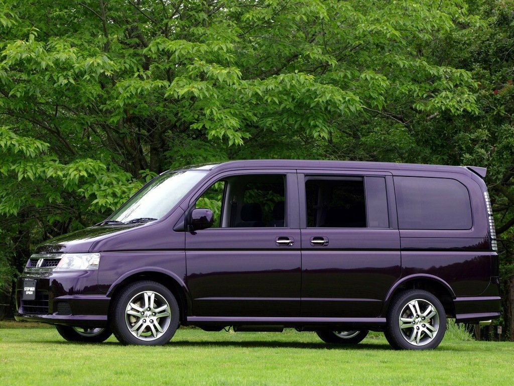 Honda Stepwgn II Рестайлинг, 2003, фото 2