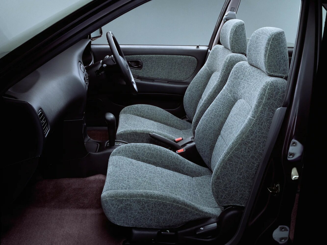 Mitsubishi Lancer VI, 1995, фото 3