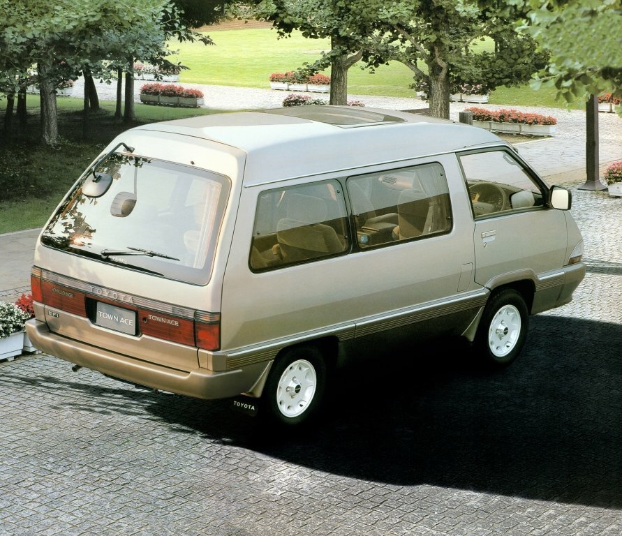 Toyota Town Ace II Рестайлинг 2, 1990, фото 4
