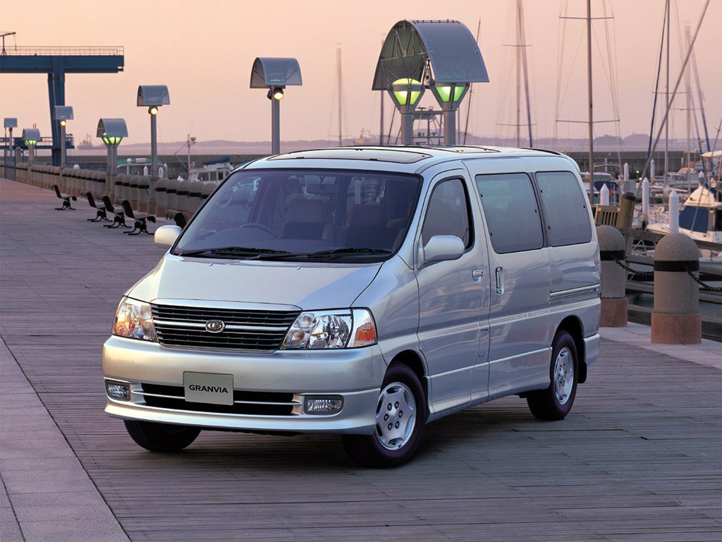 Toyota Granvia I, 1996, фото 2