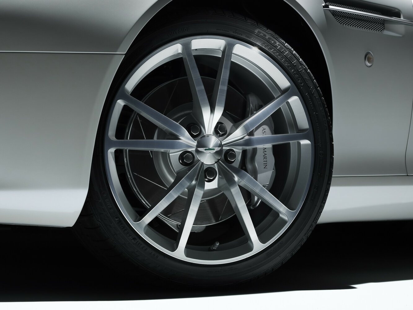 Aston Martin DB9 I Рестайлинг, 2008, фото 6