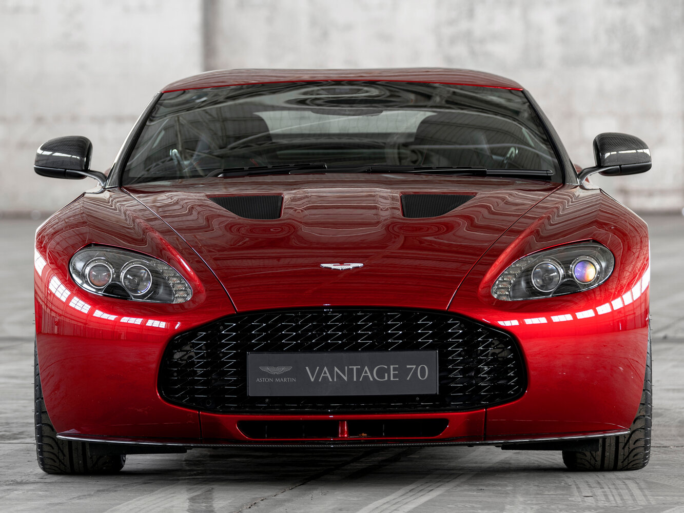 Aston Martin V12 Zagato, 2011, фото 7