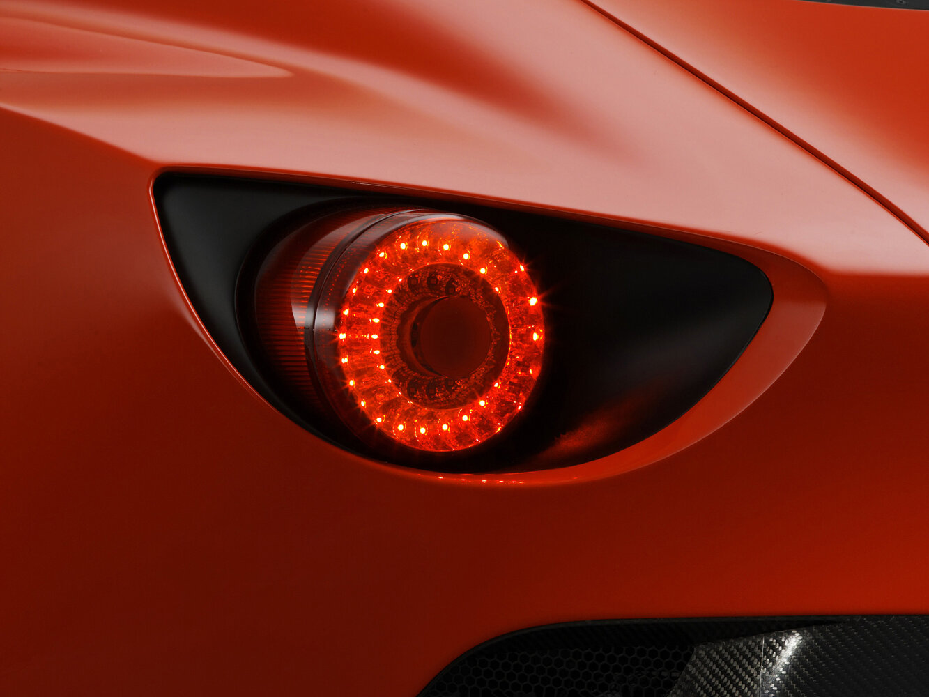 Aston Martin V12 Zagato, 2011, фото 6