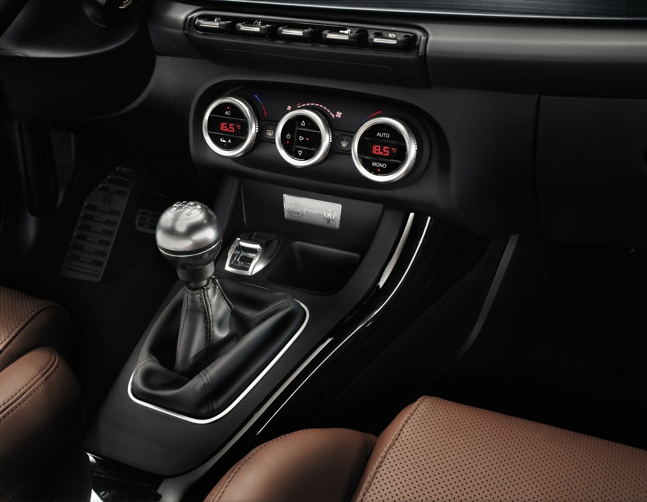 Alfa Romeo Giulietta III, 2015, фото 4