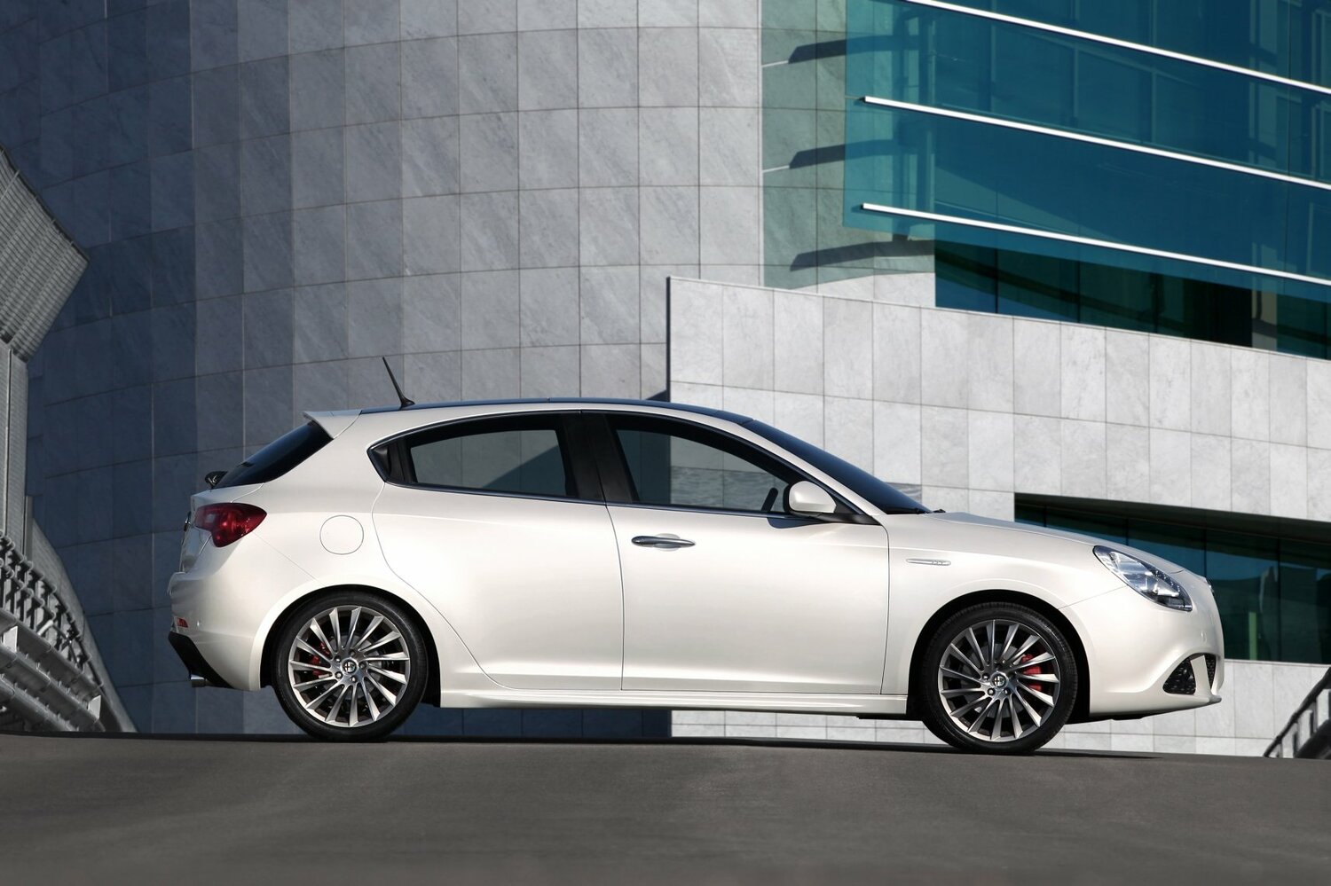 Alfa Romeo Giulietta III, 2015, фото 8