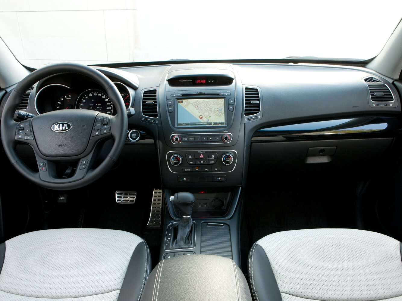 Kia Sorento II Рестайлинг, 2015, фото 10