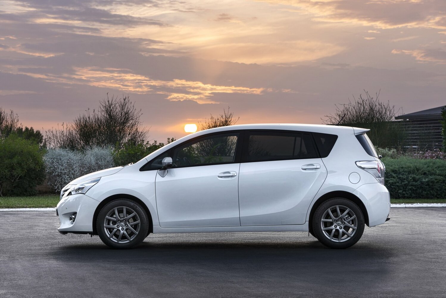 Toyota Verso I Рестайлинг, 2018, фото 2