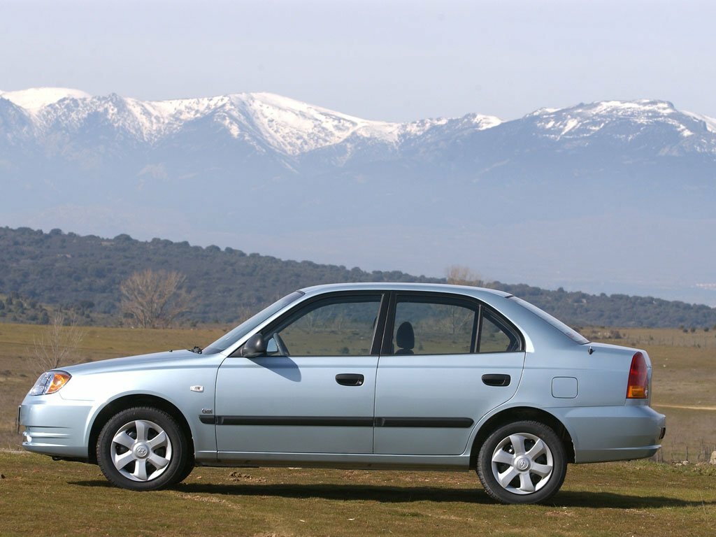 Hyundai Accent II Рестайлинг, 2002, фото 3