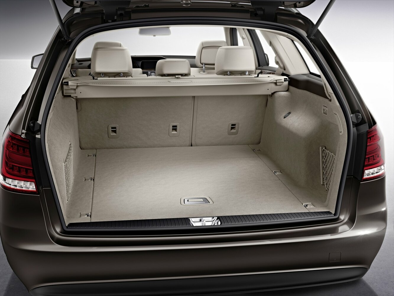 Mercedes-Benz E-Класс IV (W212, S212, C207) Рестайлинг, 2013, фото 5