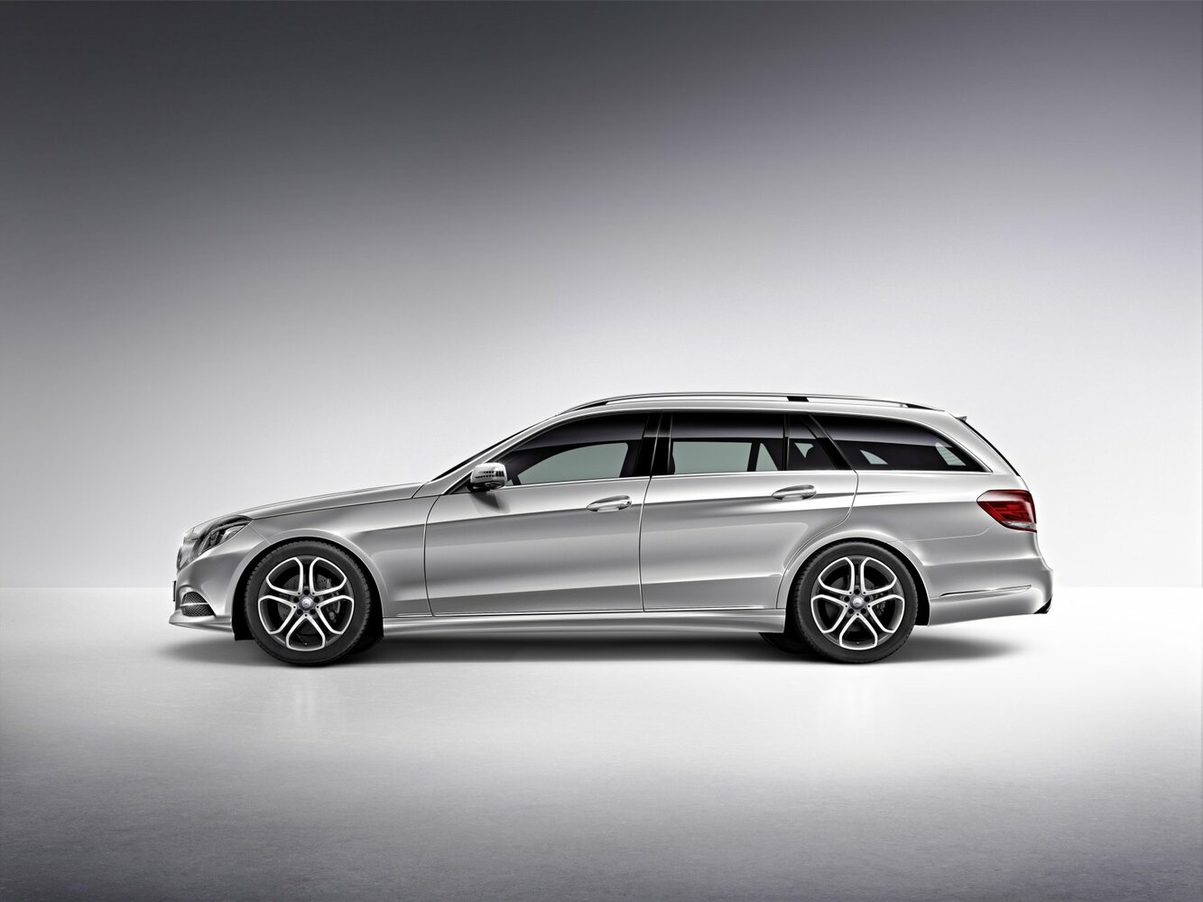 Mercedes-Benz E-Класс IV (W212, S212, C207) Рестайлинг, 2013, фото 2