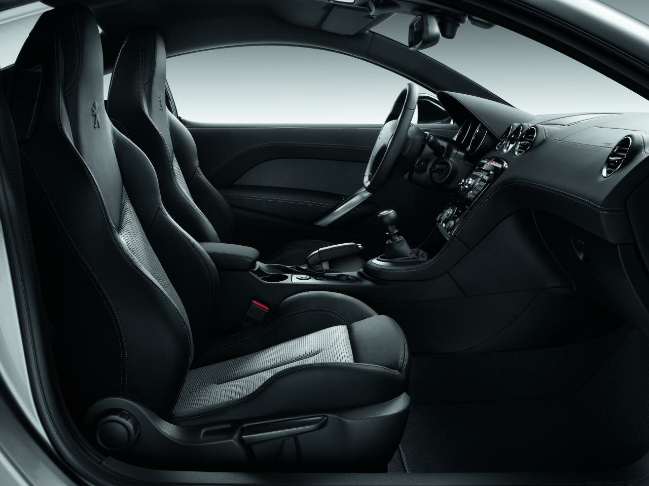 Peugeot RCZ I Рестайлинг, 2013, фото 9